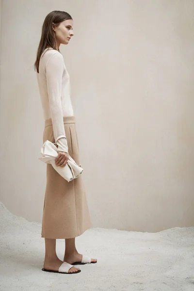 Look 3